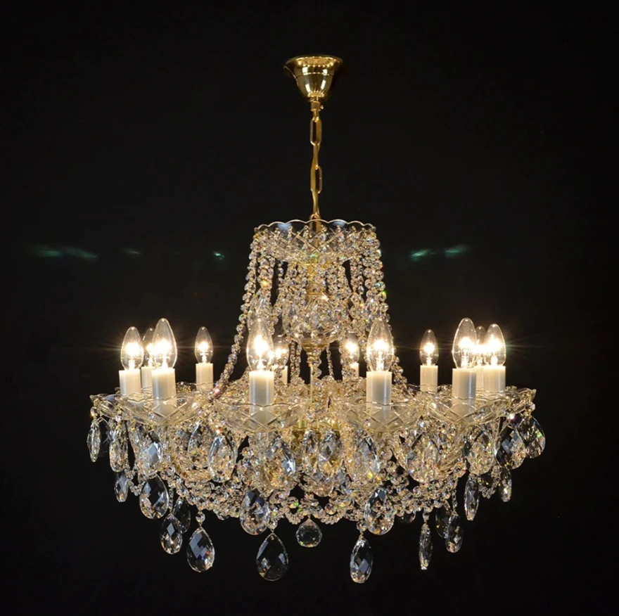 Classe crystal chandelier